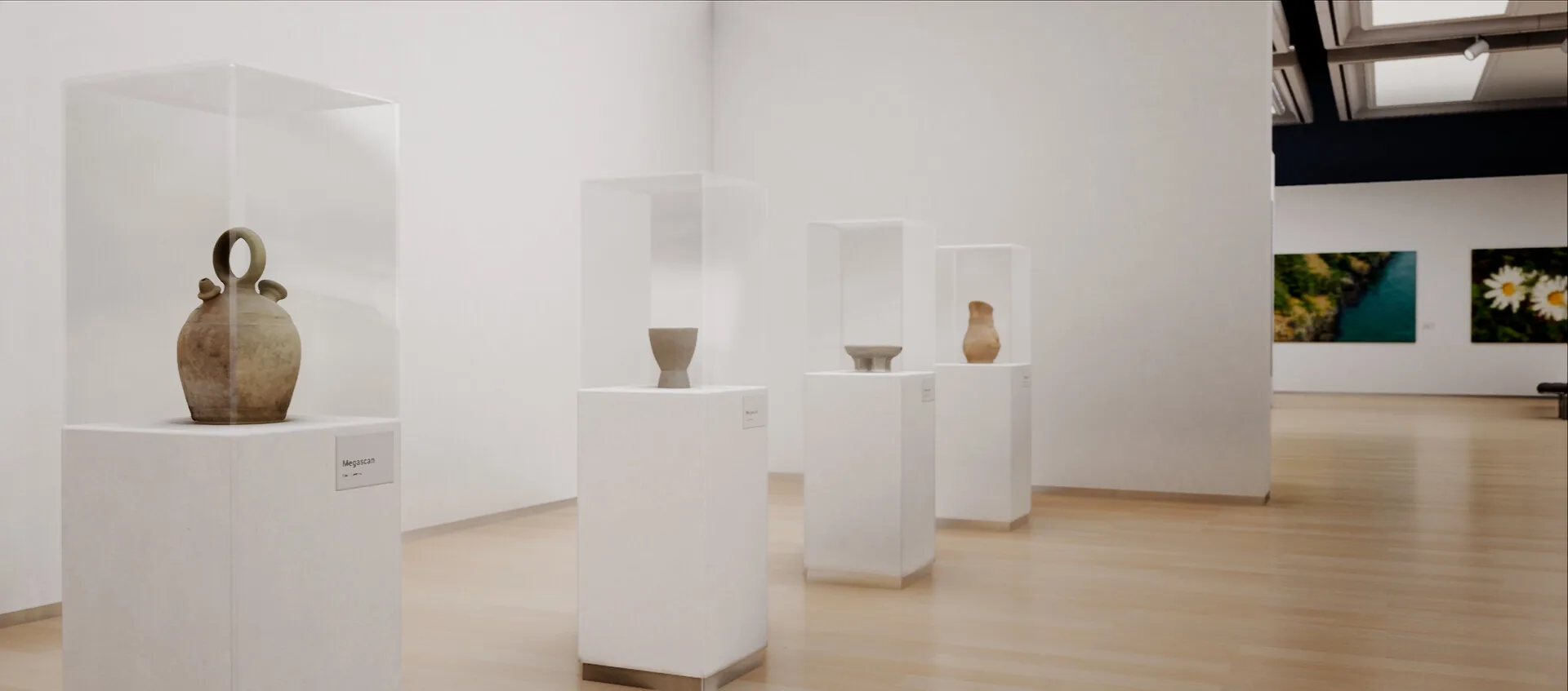 Sala de museu virtual com bustos, esculturas douradas e pinturas nas paredes.
